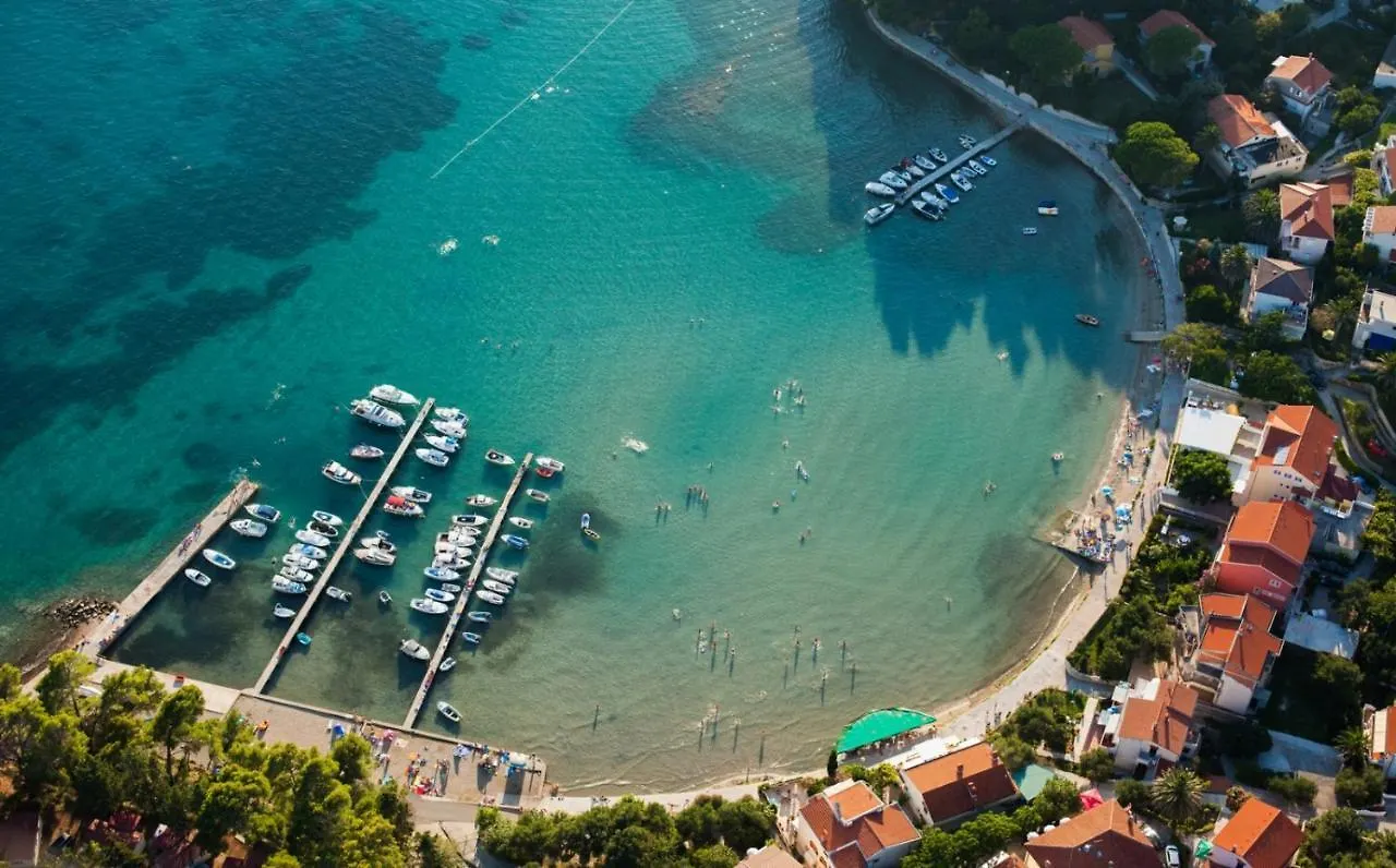 Apartment In Lopar With Sea View, Terrace, Air Conditioning, Wifi 4229-1 0*,  Croatia